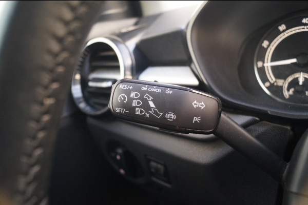 Škoda Fabia 1.0 TSI Ambition -NAVI-AIRCO-PDC-NW.MODEL-