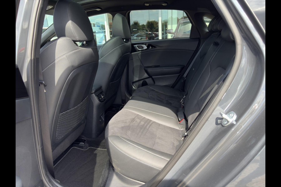 Kia Ceed 1.5 T-GDi GT-Line | Navi | Clima | Cruise | Pano | Apple Carplay & Android Auto |