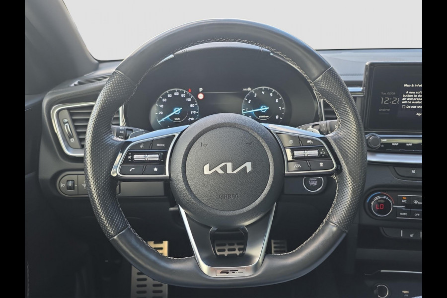 Kia Ceed Sportswagon 1.5 T-GDi GT-Line Automaat | Stoel & Stuurverwarming | Sportstuur | Schuif/Kanteldak | LED | Elektr. Achterklep |