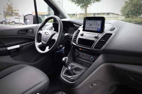 Ford Transit Connect 1.0 Ecoboost 100 PK | BTW / BPM Vrij | Marge | 3-Zitter | Camera | Navigatie | CarPlay | PDC V+A | Stoelverwarming | Airco | Dealer onderhouden | Nieuwe APK | Onderhoudsbeurt