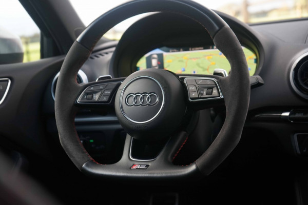 Audi RS3 Sportback 2.5 TFSI Quattro B&O/RS-zetels/2020/Dealer/400PK