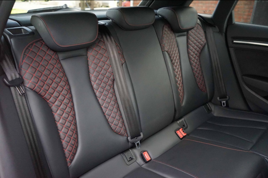 Audi RS3 Sportback 2.5 TFSI Quattro B&O/RS-zetels/2020/Dealer/400PK