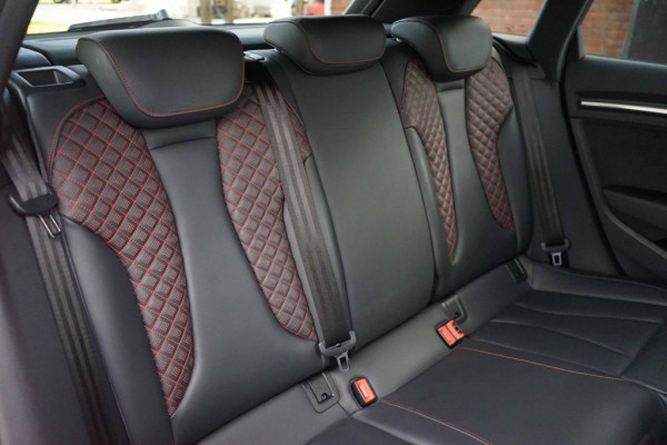 Audi RS3 Sportback 2.5 TFSI Quattro B&O/RS-zetels/2020/Dealer/400PK