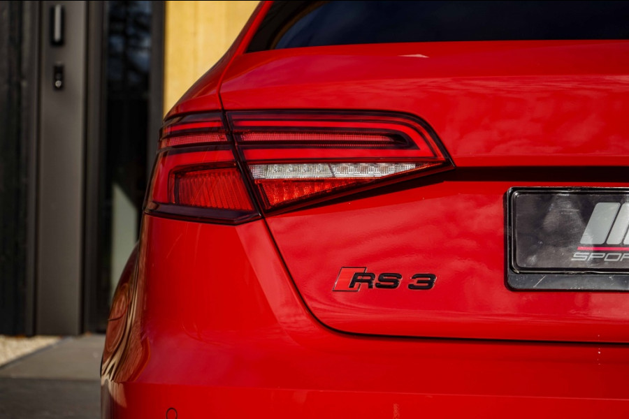Audi RS3 Sportback 2.5 TFSI Quattro B&O/RS-zetels/2020/Dealer/400PK