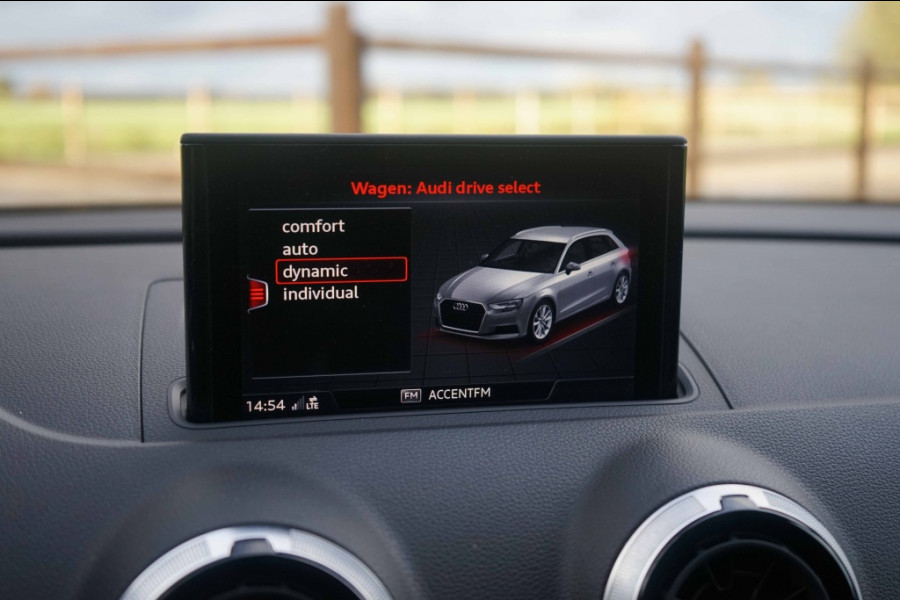 Audi RS3 Sportback 2.5 TFSI Quattro B&O/RS-zetels/2020/Dealer/400PK