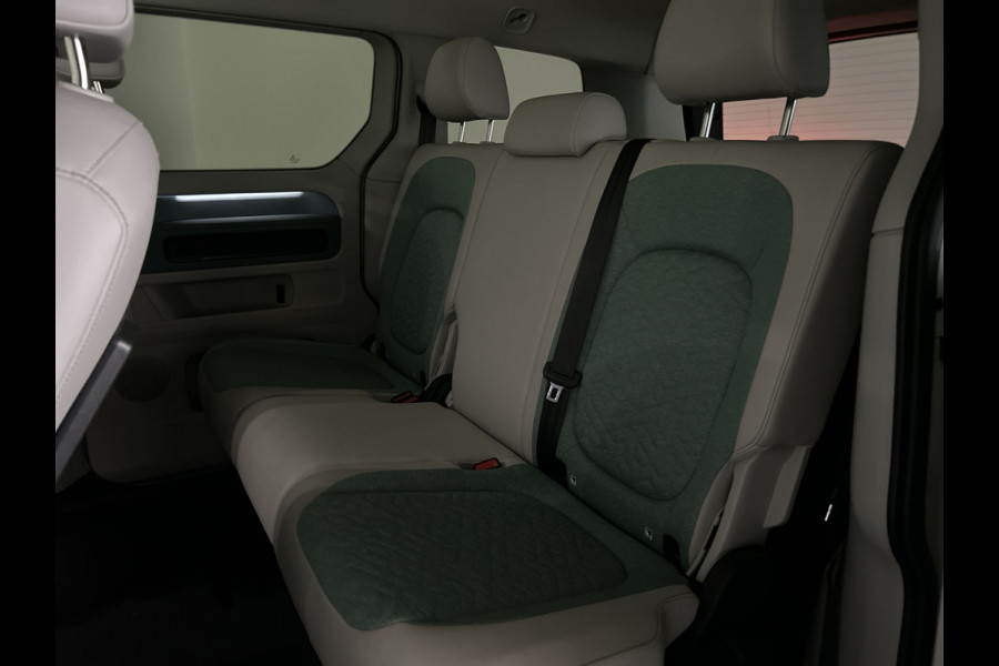 Volkswagen ID. Buzz Pro 77kWh | 19" Tilburg  Velgen | Park Assist  | LED | Camera | Schuifdeuren Links & Rechts