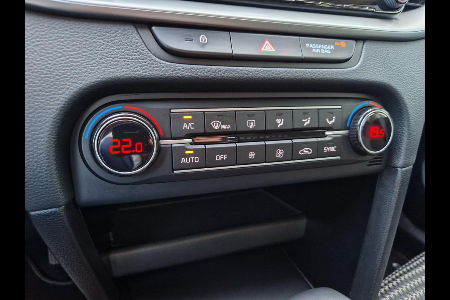 Kia Ceed Sportswagon 1.5 T-GDi DynamicLine | Navi | Camera | Clima | PDC | Cruise |