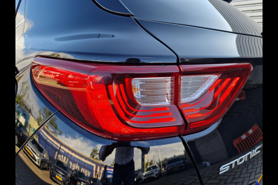Kia Stonic 1.0 T-GDi MHEV GT-Line | Stoelverwarming | Key-Less | Climate | Navi | Camera | Android Auto\ Apple Carplay |