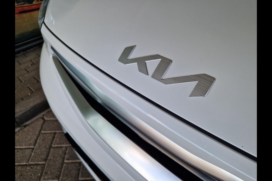 Kia Stonic 1.0 T-GDi MHEV DynamicPlusLine | Key-Less | Stoelverwarming | Climate | 16'' Velgen |