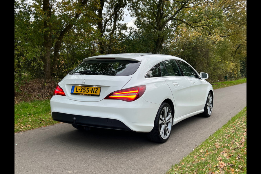 Mercedes-Benz CLA-Klasse Shooting Brake 180 AMG | Cruise + Camera + Navi Nu € 15.975,-!!!
