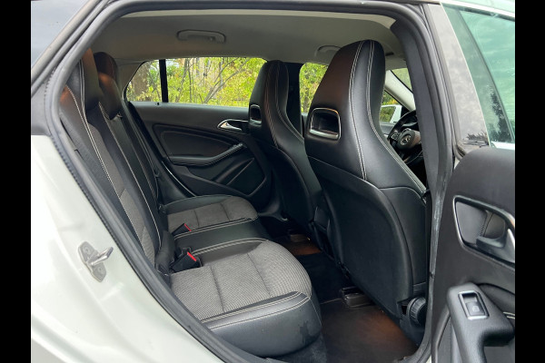 Mercedes-Benz CLA-Klasse Shooting Brake 180 AMG | Cruise + Camera + Navi Nu € 15.975,-!!!