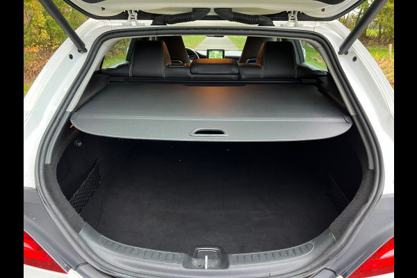 Mercedes-Benz CLA-Klasse Shooting Brake 180 AMG | Cruise + Camera + Navi Nu € 15.975,-!!!