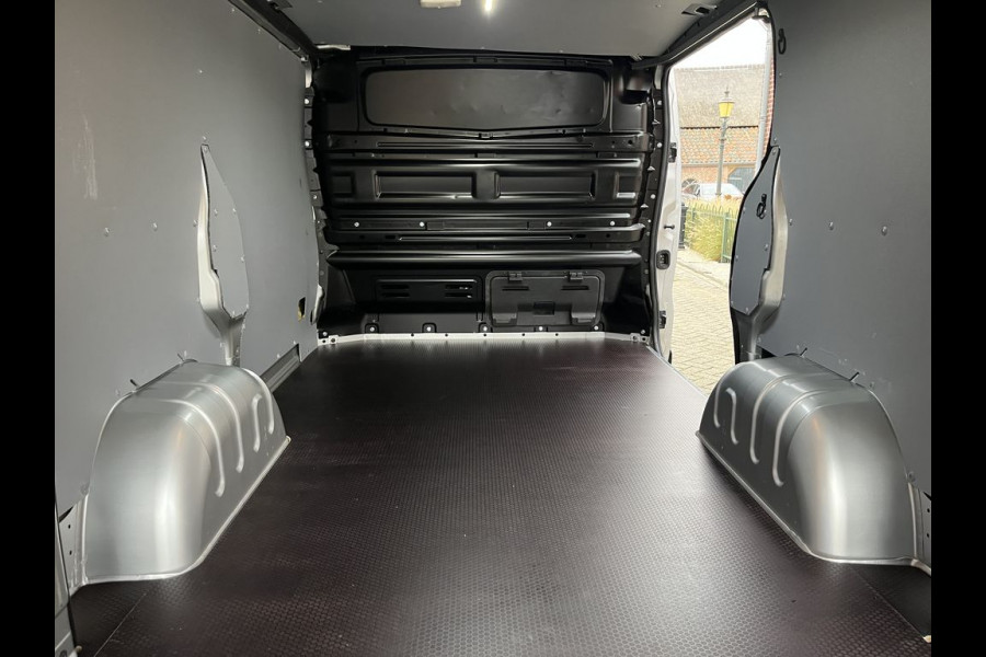 Opel Vivaro 1.6 CDTI E6 126pk Edition BPM Vrij! Lease €220 /m, Airco, Navi, PDC, Cruise controle, Onderhoudshistorie aanwezig
