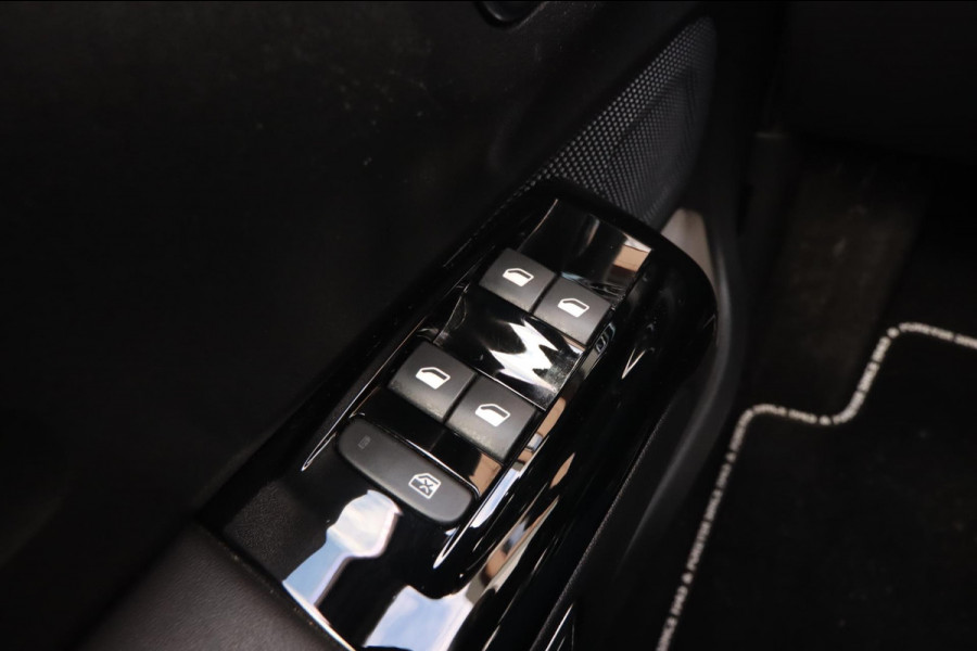 Citroën C3 1.2 PureTech ELLE Aut.|Leder Keyles Entry & GO Camera Cruise Control Navi Apple Carplay & Android Auto Led