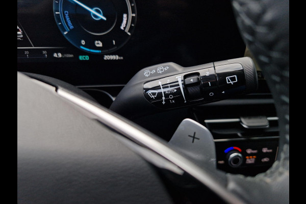 Kia Niro 1.6 GDi Hybrid DynamicLine | Navi | Clima | Adapt. Cruise | Camera | Sensoren voor & achter |