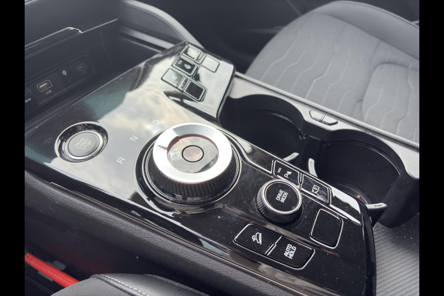 Kia Sportage 1.6 T-GDi Hybrid DynamicPlusLine Automaat | Pano | Stoelverwarming voor/achter | Camera | Dodehoekherkenning | Elektrische Stoelen | Cruise | Apple Carplay & Android Auto |