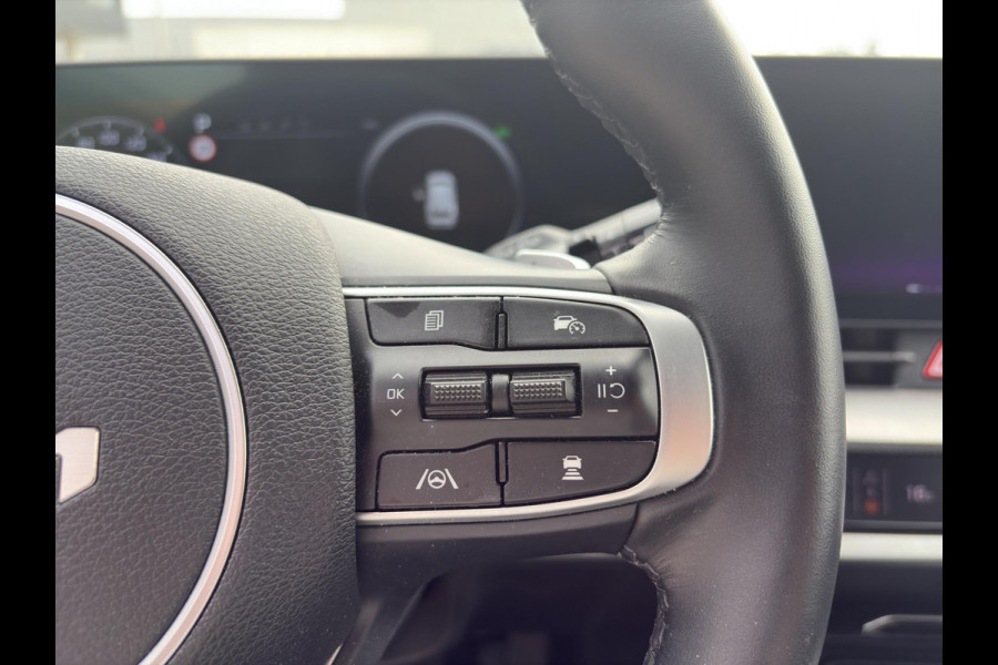 Kia Sportage 1.6 T-GDi Hybrid DynamicPlusLine Automaat | Pano | Stoelverwarming voor/achter | Camera | Dodehoekherkenning | Elektrische Stoelen | Cruise | Apple Carplay & Android Auto |