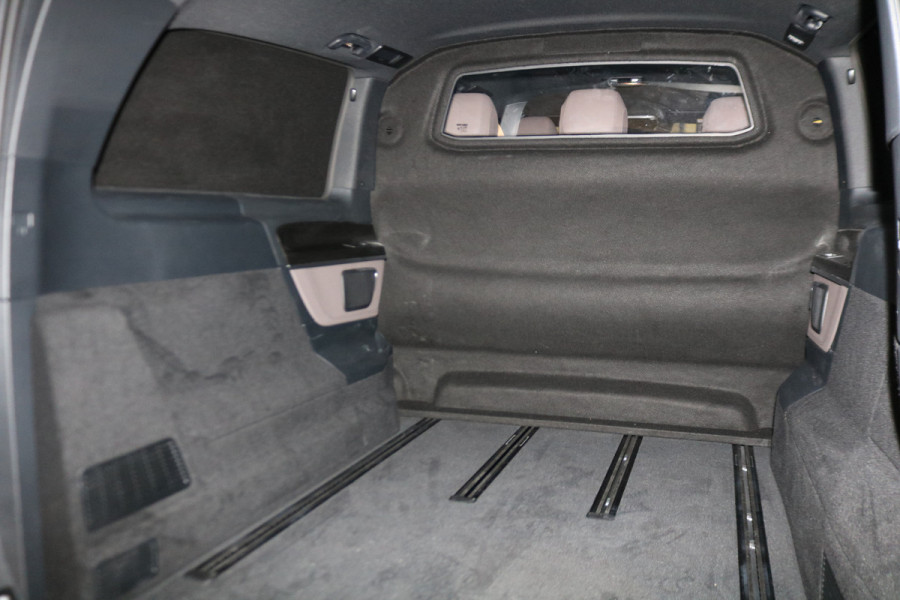 Mercedes-Benz V-Klasse 300d XL DC Avantgarde Edition AMG Airmatic Burmester