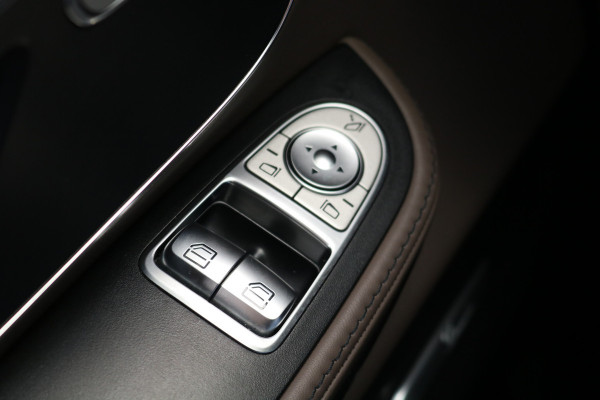Mercedes-Benz V-Klasse 300d XL DC Avantgarde Edition AMG Airmatic Burmester