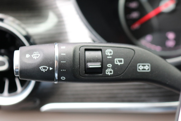 Mercedes-Benz V-Klasse 300d XL DC Avantgarde Edition AMG Airmatic Burmester