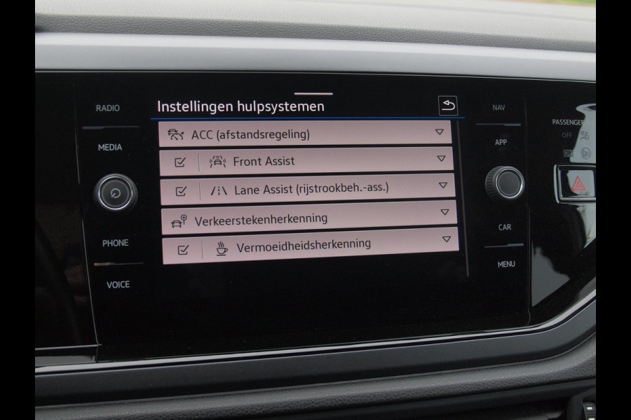 Volkswagen Taigo 1.0 TSI R-Line Business | R-Line | Camera | Automaat | Stoelverwarming | NL-Auto |