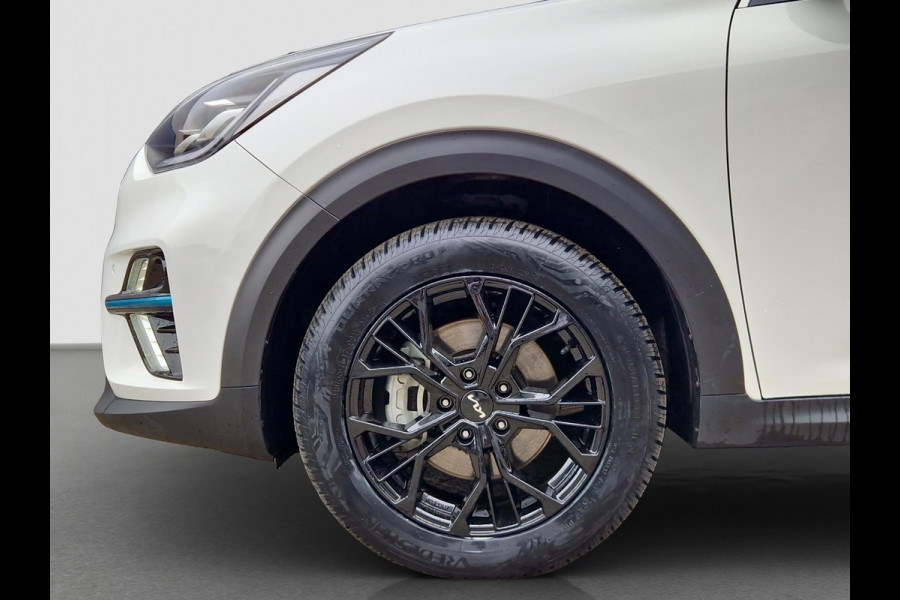 Kia e-Niro ExecutiveLine 64 kWh | 1e Eigenaar | Open Dak | LED | RMC Trekhaak | JBL | Stoelventilatie |