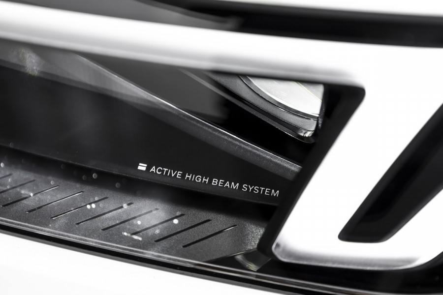 Volvo XC90 2.0 T8 Plug-in hybrid AWD Ultra Dark 310 PK - Automaat | Leder Pakket | S/K-Panodak | Luchtvering | Bowers & Wilkins | Elek. Stoel-+massage+verwarming & Ventilatie | Head-Up | Adapt. Cruise |  360 Camera | Google +App. Connect | 22" Diamond Cut | 7772