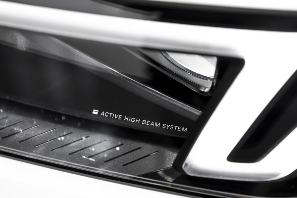 Volvo XC90 2.0 T8 Plug-in hybrid AWD Ultra Dark 310 PK - Automaat | Leder Pakket | S/K-Panodak | Luchtvering | Bowers & Wilkins | Elek. Stoel-+massage+verwarming & Ventilatie | Head-Up | Adapt. Cruise |  360 Camera | Google +App. Connect | 22" Diamond Cut | 7772