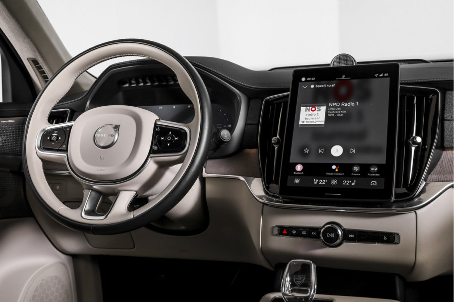 Volvo XC90 2.0 T8 Plug-in hybrid AWD Ultra Dark 310 PK - Automaat | Leder Pakket | S/K-Panodak | Luchtvering | Bowers & Wilkins | Elek. Stoel-+massage+verwarming & Ventilatie | Head-Up | Adapt. Cruise |  360 Camera | Google +App. Connect | 22" Diamond Cut | 7772