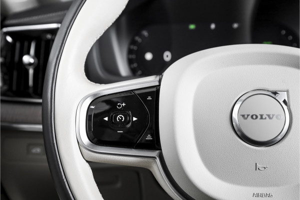Volvo XC90 2.0 T8 Plug-in hybrid AWD Ultra Dark 310 PK - Automaat | Leder Pakket | S/K-Panodak | Luchtvering | Bowers & Wilkins | Elek. Stoel-+massage+verwarming & Ventilatie | Head-Up | Adapt. Cruise |  360 Camera | Google +App. Connect | 22" Diamond Cut | 7772