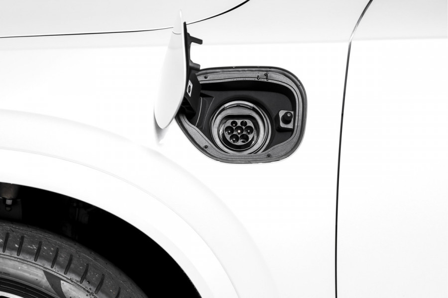 Volvo XC90 2.0 T8 Plug-in hybrid AWD Ultra Dark 310 PK - Automaat | Leder Pakket | S/K-Panodak | Luchtvering | Bowers & Wilkins | Elek. Stoel-+massage+verwarming & Ventilatie | Head-Up | Adapt. Cruise |  360 Camera | Google +App. Connect | 22" Diamond Cut | 7772