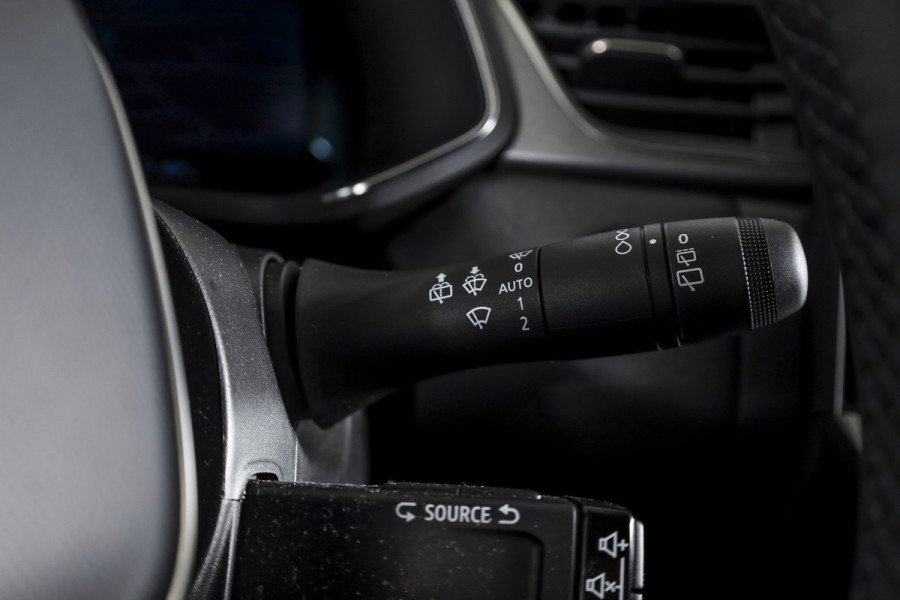 Renault Symbioz 1.6 E-Tech full hybrid 145 techno - Automaat | Dig. Cockpit | Adapt. Cruise | Stoel-+Stuurverw. | PDC | Camera | NAV + App. Connect | ECC | DAB | LM 18" | 2440