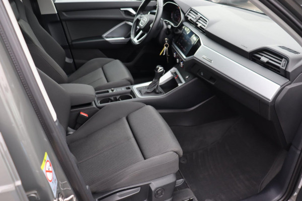 Audi Q3 35 TFSI S edition el.klep stoelverw.
