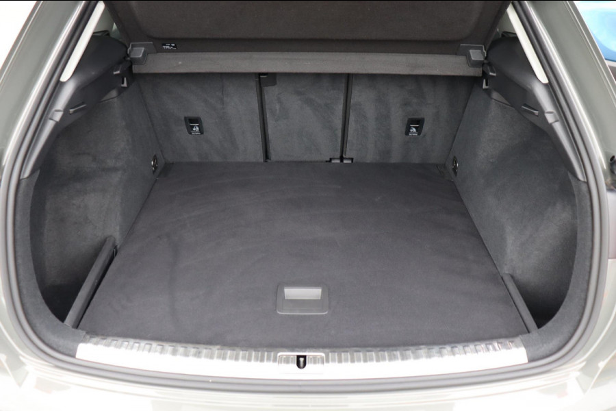 Audi Q3 35 TFSI S edition el.klep stoelverw.