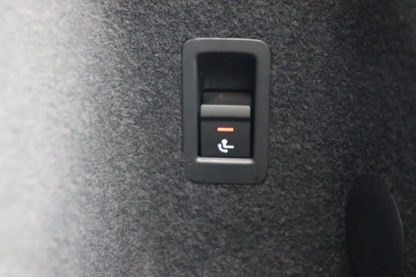 Audi Q3 35 TFSI S edition el.klep stoelverw.