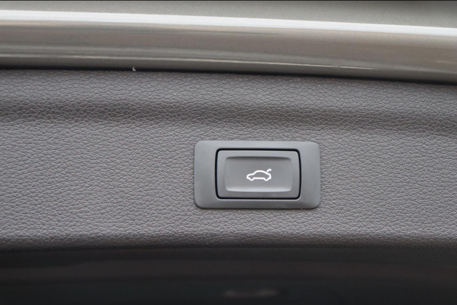 Audi Q3 35 TFSI S edition el.klep stoelverw.