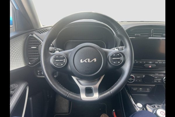 Kia e-Soul DynamicLine 64 kWh | LED | Navigatie | Cruise | Camera |