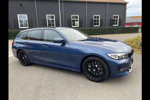 BMW 3 Serie Touring 330e PLUG&HYBRID HEAD-UP SPORTLINE -SHADOW CAMERA LEER NAVI LED-XENON