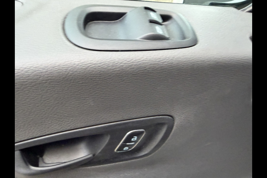 Ford Transit 350 2.0 TDCI 130PK EURO 6 L3H3 stoelverwarming/cruise control/CarPlay