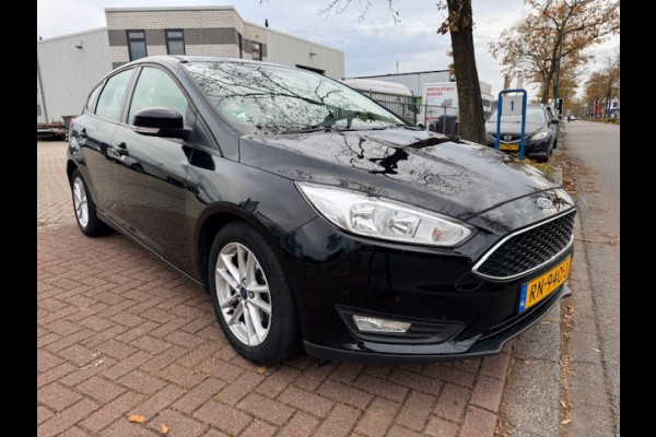 Ford Focus 1.0 125pk 5deurs Lease Edition Airco/ECC,Navigatie,Leder Interieur
