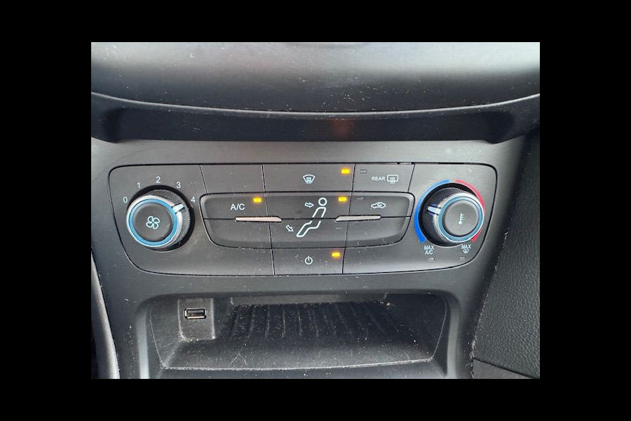 Ford Focus 1.0 125pk 5deurs Lease Edition Airco/ECC,Navigatie,Leder Interieur