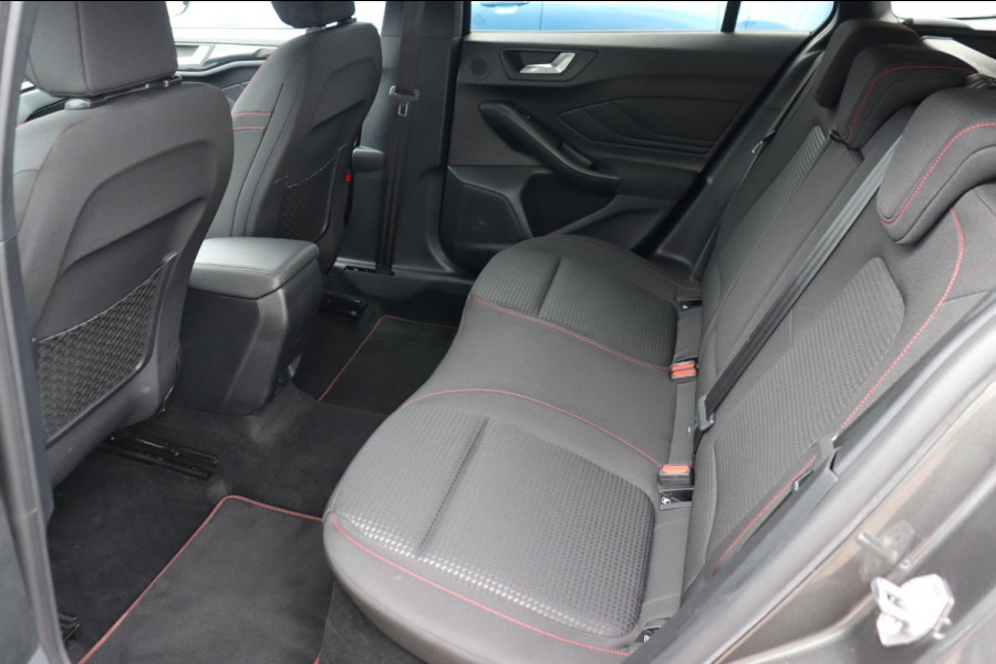 Ford FOCUS Wagon 1.5 EcoBoost ST Line X Business org.NL trekhaak a.camera el.klep winter-pack