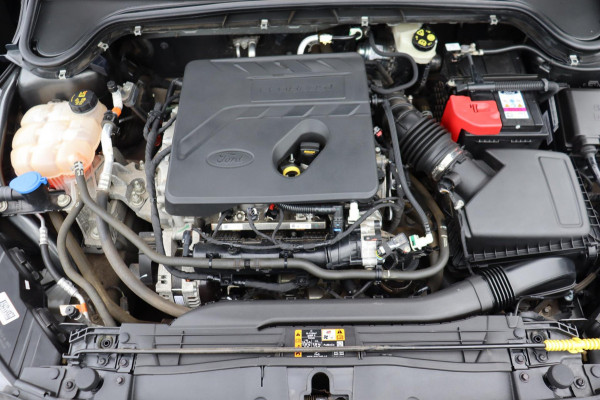 Ford FOCUS Wagon 1.5 EcoBoost ST Line X Business org.NL trekhaak a.camera el.klep winter-pack