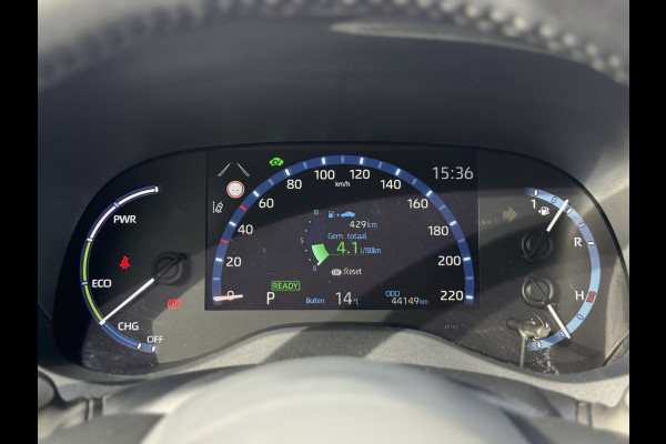 Toyota Yaris Cross 1.5 Hybrid Dynamic | CarPlay | Camera | ACC | Keyless | LED | DAB+ | 17 inch