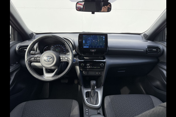 Toyota Yaris Cross 1.5 Hybrid Dynamic | CarPlay | Camera | ACC | Keyless | LED | DAB+ | 17 inch