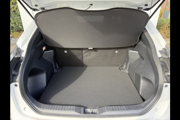 Toyota Yaris Cross 1.5 Hybrid Dynamic | CarPlay | Camera | ACC | Keyless | LED | DAB+ | 17 inch