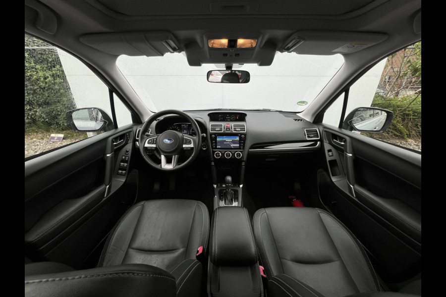 Subaru Forester 2.0 AWD Premium | Trekhaak | Pano | Memory | Dodehoek | BOMVOL!