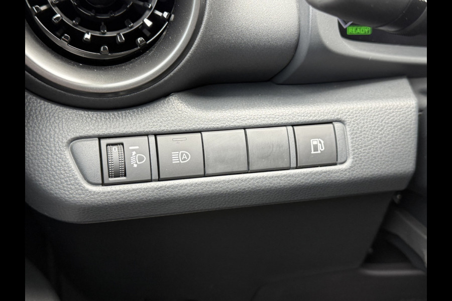 Toyota C-HR 2.0 Hybrid 200 Dynamic Bi-Tone | ZONDER STEKKER! | Navi XL | ACC | Camera | Keyless | LED | 18 inch