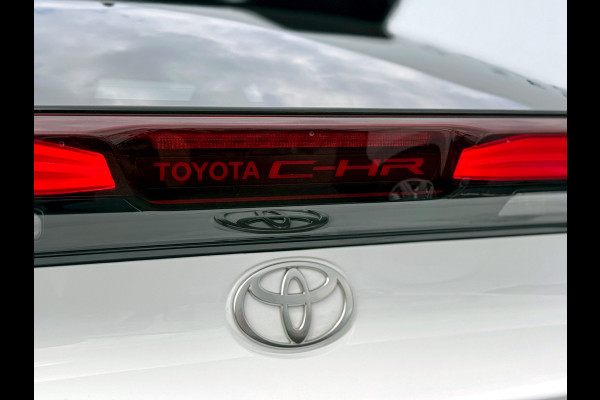 Toyota C-HR 2.0 Hybrid 200 Dynamic Bi-Tone | ZONDER STEKKER! | Navi XL | ACC | Camera | Keyless | LED | 18 inch