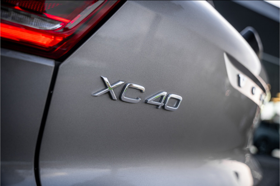 Volvo XC40 1.5 T2 Business Pro Aut.8 ** Panodak ** Camera ** 19inch ** Winter-line NAP!!